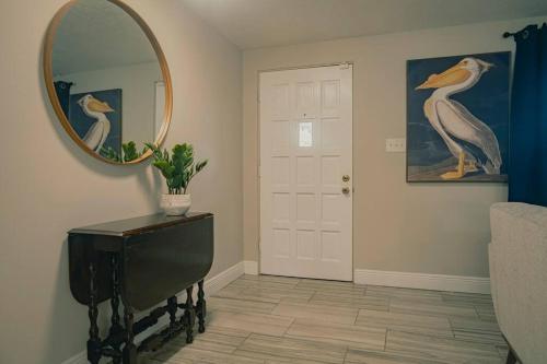 3bdr 2bth Lake Home close to all in Cheval, USA