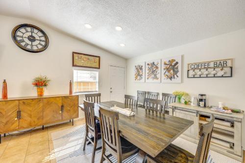 Pet-Friendly Home Near La Cantera and Medical Drive! in San Antonio, USA