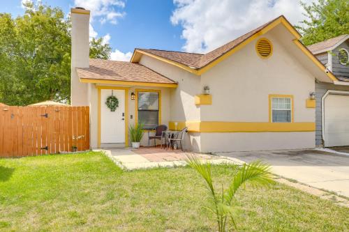 Pet-Friendly Home Near La Cantera and Medical Drive! in San Antonio, USA