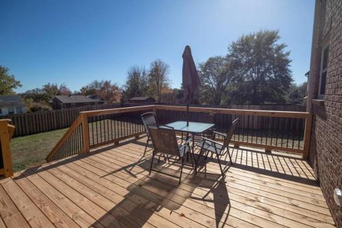 The Retreat Modern 2bed 2.5bath in Springhila (TN)