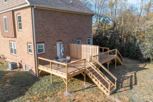 The Retreat Modern 2bed 2.5bath in Springhila (TN)