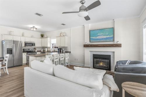 BMB - The Turquoise Turtle in Santa Rosa Beach, USA