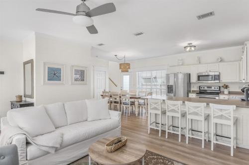 BMB - The Turquoise Turtle in Santa Rosa Beach, USA