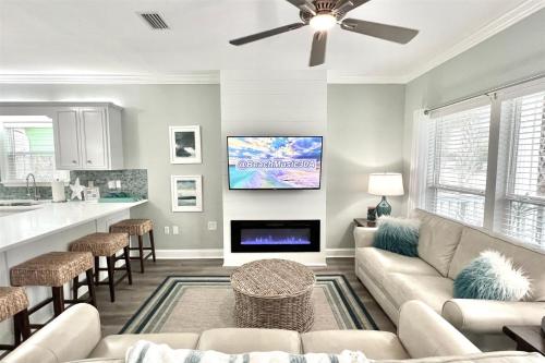 Blue Mtn - Beach Music 30A in Santa Rosa Beach, USA