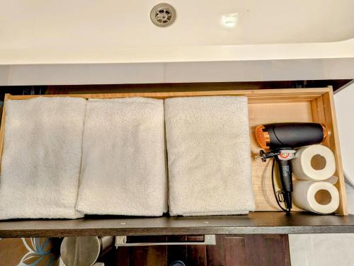 Opera Louvre Holiday Apartment - image 10