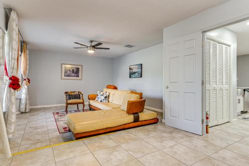 Lutz Home about 14 Mi to Downtown Tampa Lutz Home about 14 Mi to Downtown Tampa