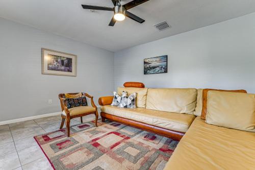 Lutz Home about 14 Mi to Downtown Tampa Lutz Home about 14 Mi to Downtown Tampa