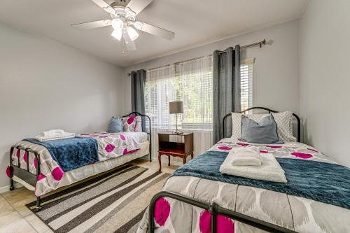 Lutz Home about 14 Mi to Downtown Tampa Lutz Home about 14 Mi to Downtown Tampa