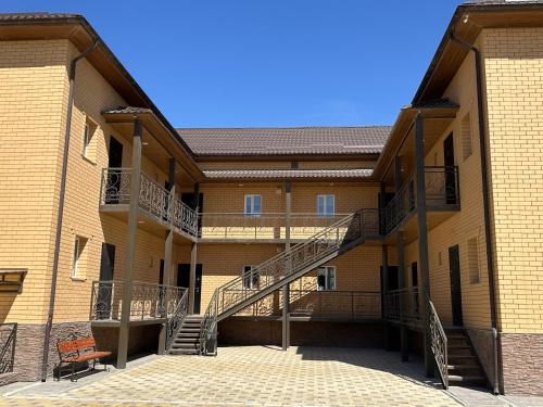 المنظر الخارجي, Tolqyn apart hotel in أكتاو