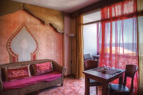 Gomera Lounge apartments wellness pianobar Room Type - One-Bedroom Apartment with Balcony and Sea View