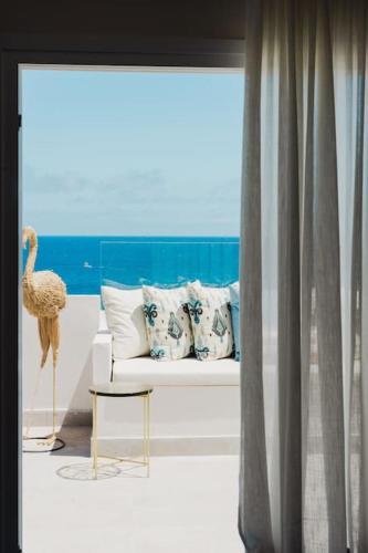 CASA ESPERANZA *Family Home Over the Sea* in Egyéb
