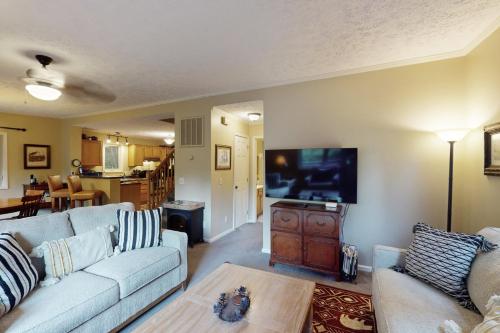 Boulder Ridge Hideaway in Boone, USA