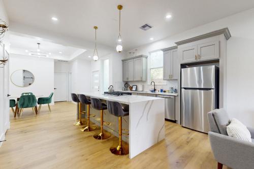 Urban Oasis: Retreat in the City in Houston, USA