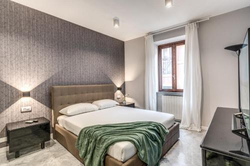 R22 Apartment, Řím