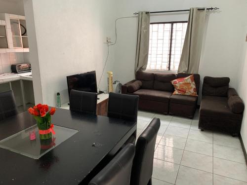 Casa #5 a 5 minutos de IRTRA in Retalhuleu