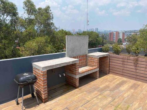Gran Ubicacion Cerca de SSanta Fe KingSizeBed in Mexico City, Mexico