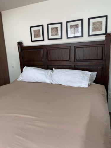 Gran Ubicacion Cerca de SSanta Fe KingSizeBed in Mexico City, Mexico
