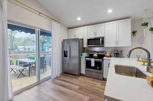Freebird Cottage - Minutes from Downtown and Beach in St. Augustine, USA