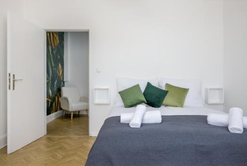 K&M - Zentral - Geräumig - Charmanter Altbau