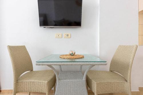 New Central Studio - Super Sea View n' easy Access in ブロラ