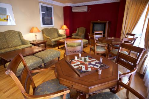 Business centrum, Hotel Juanito in La Roda