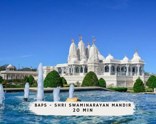 Heart of Houston Pool Gym Amenities Luxury Heart of Houston Pool Gym Amenities Luxury