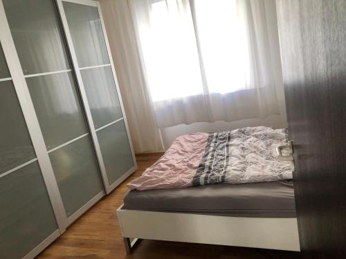 Messeapartment Room Agancy FFM - image 9