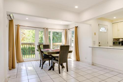 4 Mi to NYC, Shared Yard Englewood Apartment! in แองเกิลวูด (NJ)