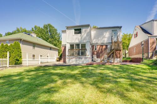 4 Mi to NYC, Shared Yard Englewood Apartment! in Englewood, USA