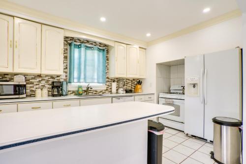 4 Mi to NYC, Shared Yard Englewood Apartment! in แองเกิลวูด (NJ)