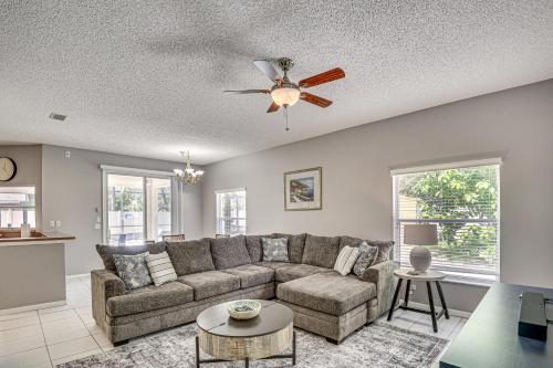 Saltwater Pool Palm Coast Home Less Than 2 Mi to Beach in Palm Coast, USA
