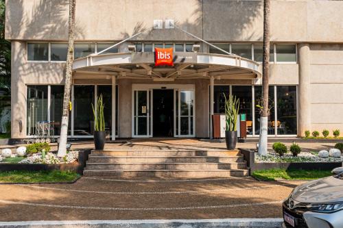 ibis Santo Andre - Hotel na Av Industrial e perto do Grand Plaza