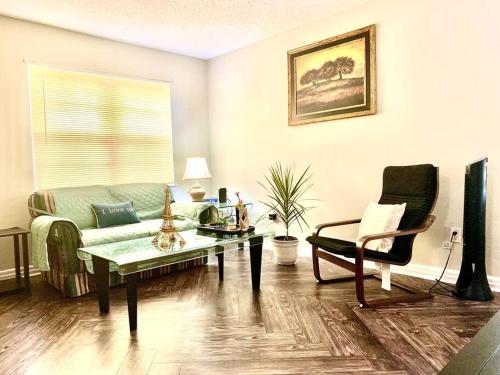 Chickasaw Garden-Tiger Lane Chickasaw Garden-Tiger Lane