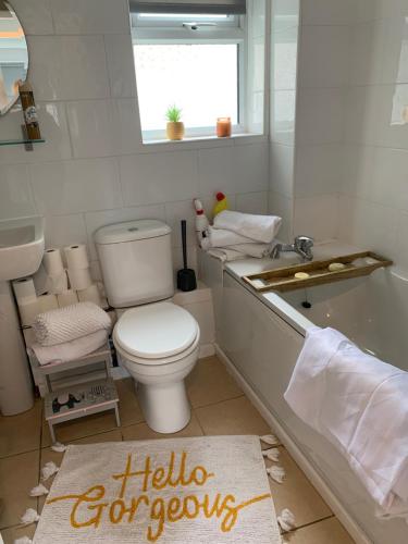 Posh pad woolton in Halewood