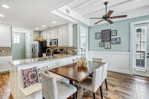 Turtle Cove TC 1209 in Port Aransas, USA