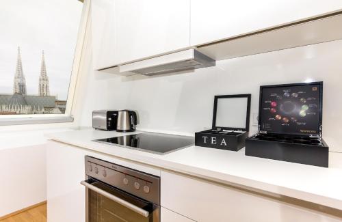 Deluxe Three-Bedroom Apartment with Terrace room in VotivPark Vienna Serviced Apartments