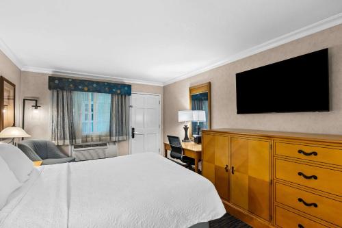 Best Western University Lodge - image 10