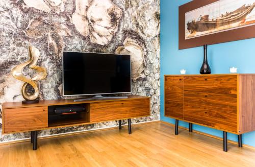 Superior Two-Bedroom Apartment with Terrace image 9