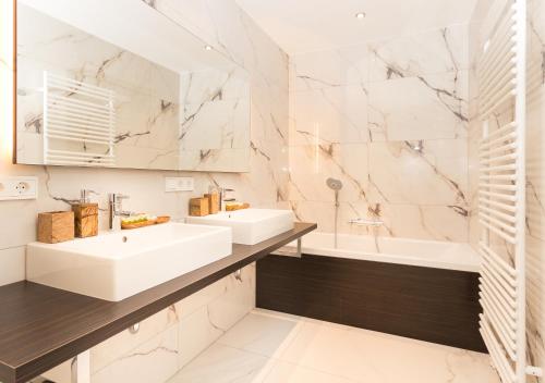 Abieshomes Serviced Apartments - Votivpark - image 3