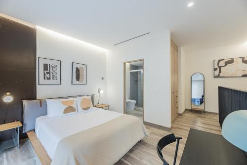 One-bedroom Loft Apartment  image 3