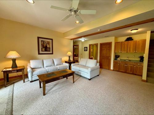 Mountain Top Lodge