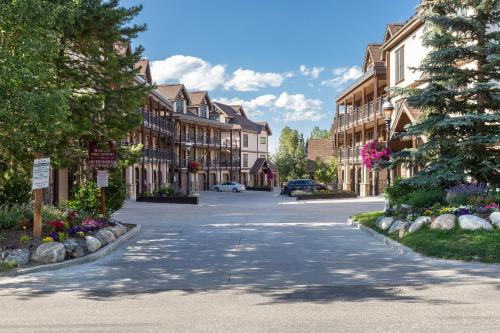 Facilities, The Corral at Breckenridge 206S : 2 in Warrior's Mark