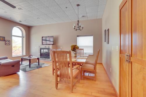 Downtown McGregor Condo with Restaurant On-Site! in McGregor, USA