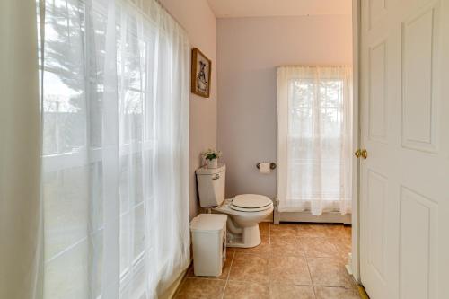 Quiet Owego Getaway Near Main Street and Riverwalk!