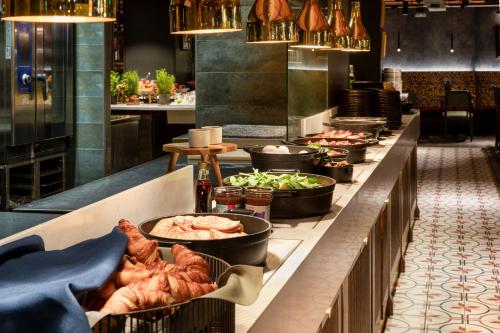 Ételek és italok, Original Sokos Hotel Helsinki near Művészeti & Design Múzeum