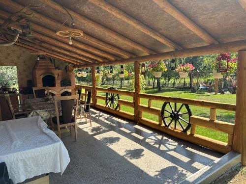 Cabana lui Foardă (Cabana lui Foarda) in Godeanu