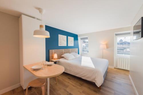 1 queen bed