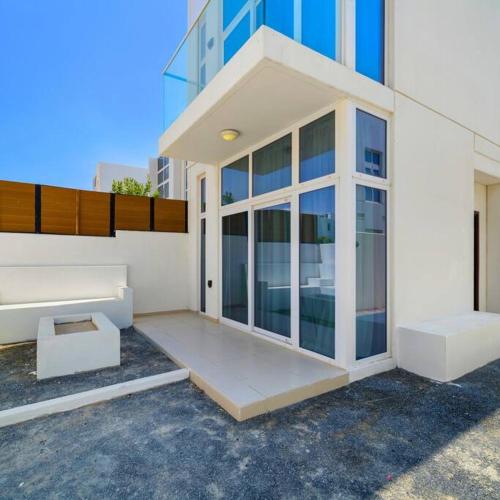 Modern 3-Bedroom Villa in Damac Hills 2 in Damac Hills 2