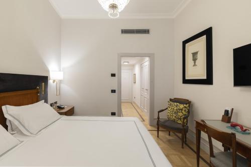 Standard Double or Twin Room room in Grand Hotel Parker's
