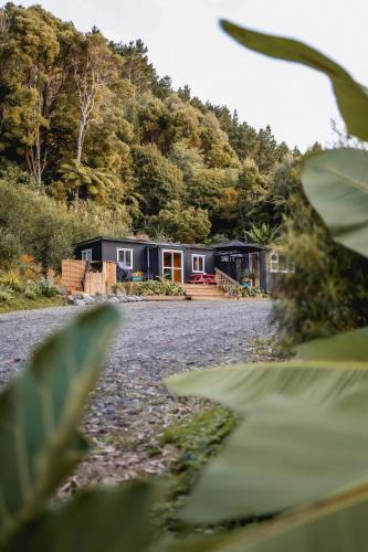 Exterior view, Kaitake Kabana - Unique, off-grid, studio retreat in Kaitake